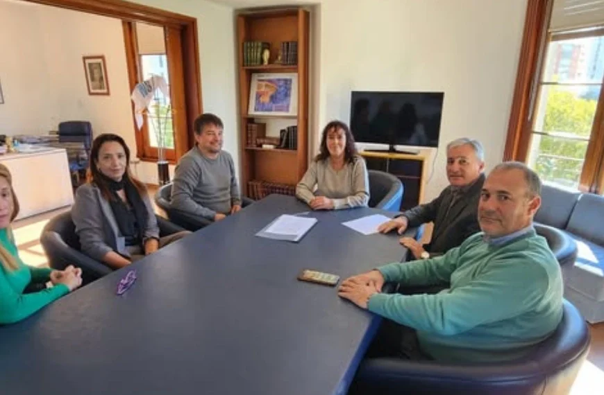 CAMESE FIRMA NUEVO CONVENIO CON UPCN…
