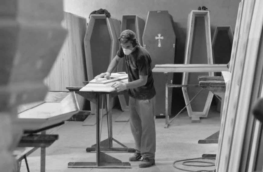 Encuesta Institucional a Fábrica de Ataúdes Casa Romanello (Grupo Kopruch)