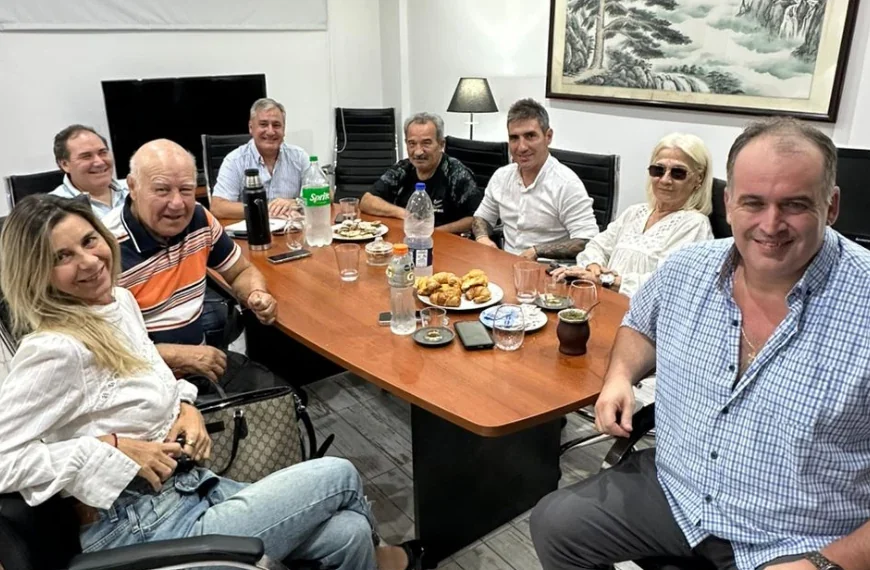 reunion con empresarios funerarios del partido de Moreno