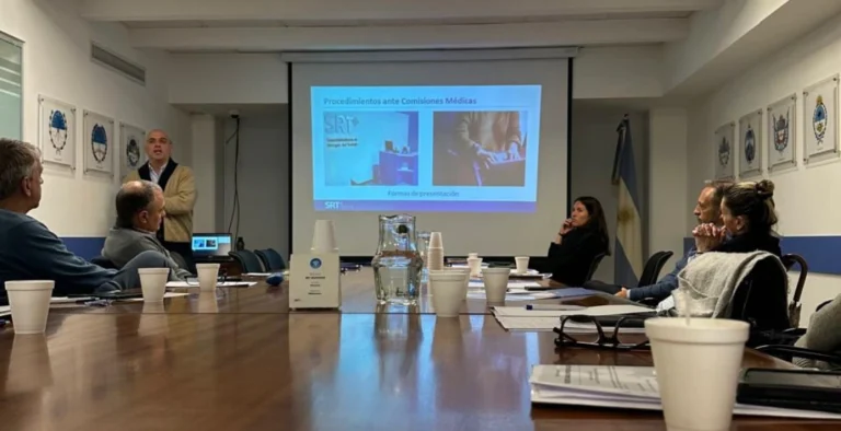 Camese participa en Jornada institucional de SRT