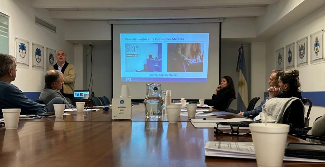 Camese participa en Jornada institucional de SRT