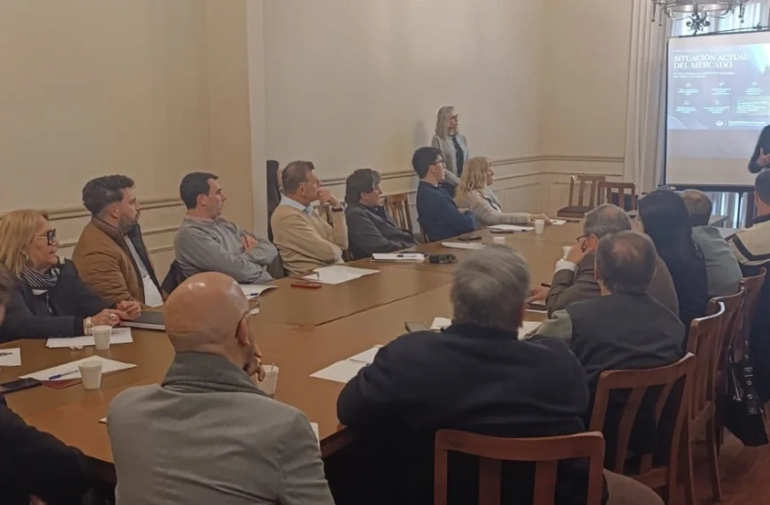 La Asociación de Empresas de Servicio Fúnebre de Santa Fe continúa impulsando la profesionalización y el fortalecimiento del sector.