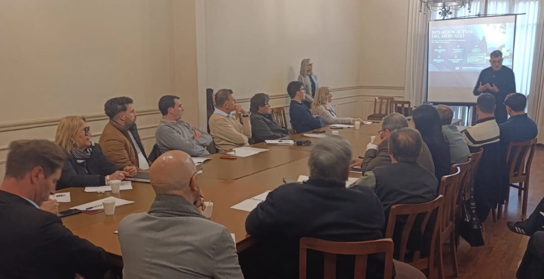 La Asociación de Empresas de Servicio Fúnebre de Santa Fe continúa impulsando la profesionalización y el fortalecimiento del sector.
