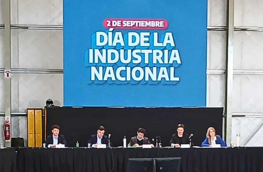 camese participó del encuentro por el día de la industria nacional